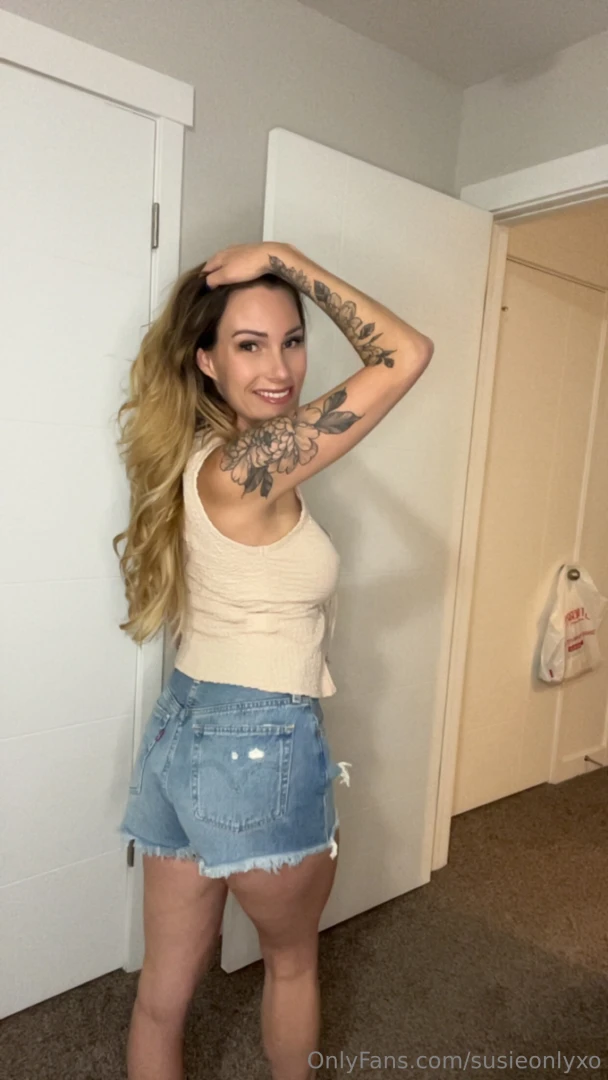 How do i look in denim shorts 