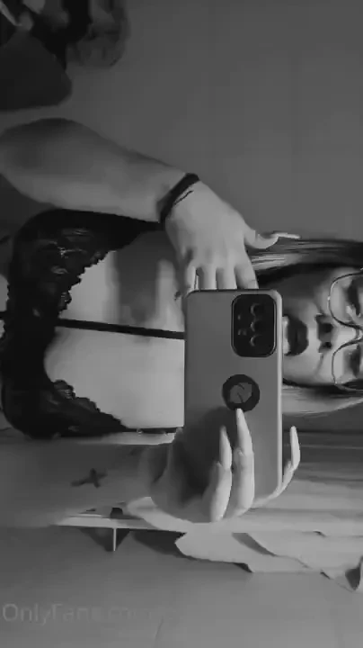 Do you want me to be your baby we can play with my delicious tits 