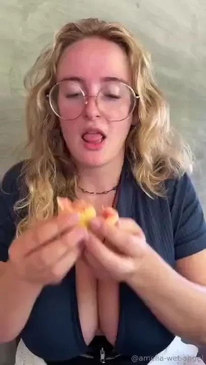 I got to try a ton of different fruits while i was in colombia 