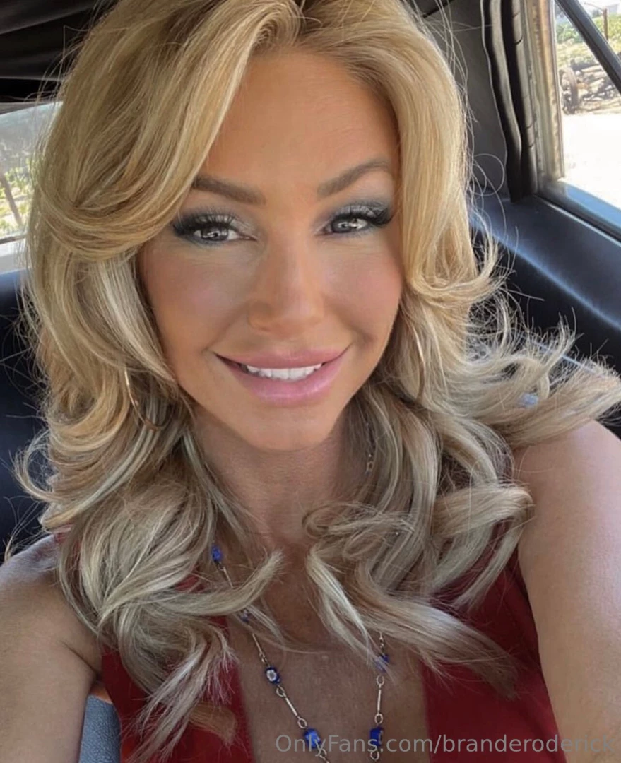 Happy saturday good vibes 