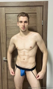 Be sure to check your dms something really hot is waiting for you in