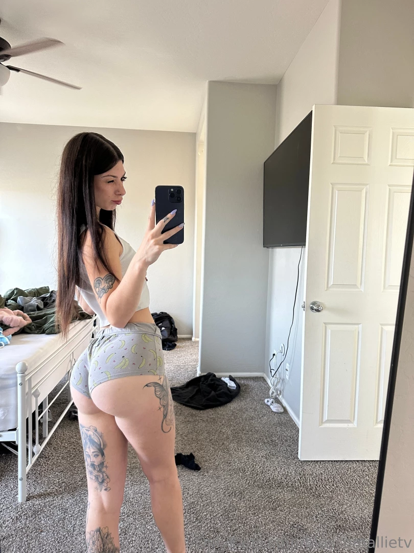 What i look like when i wake up 