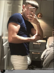 Hey guys please go and follow this english hunk bradparkes he is new