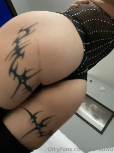 Leave a kiss mark on it