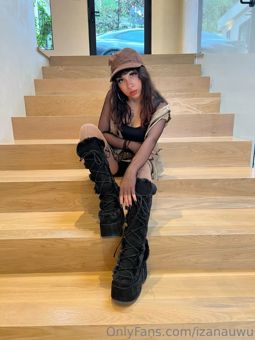 How do you like it when i wear fishnets all over 