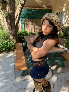 Giving you that look you know what s gonna go down when we get home