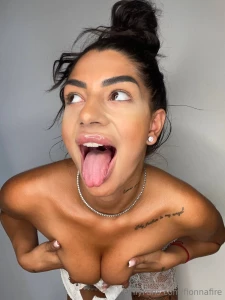 Bringing sultry vibes and top-notch content as the best onlyfans model