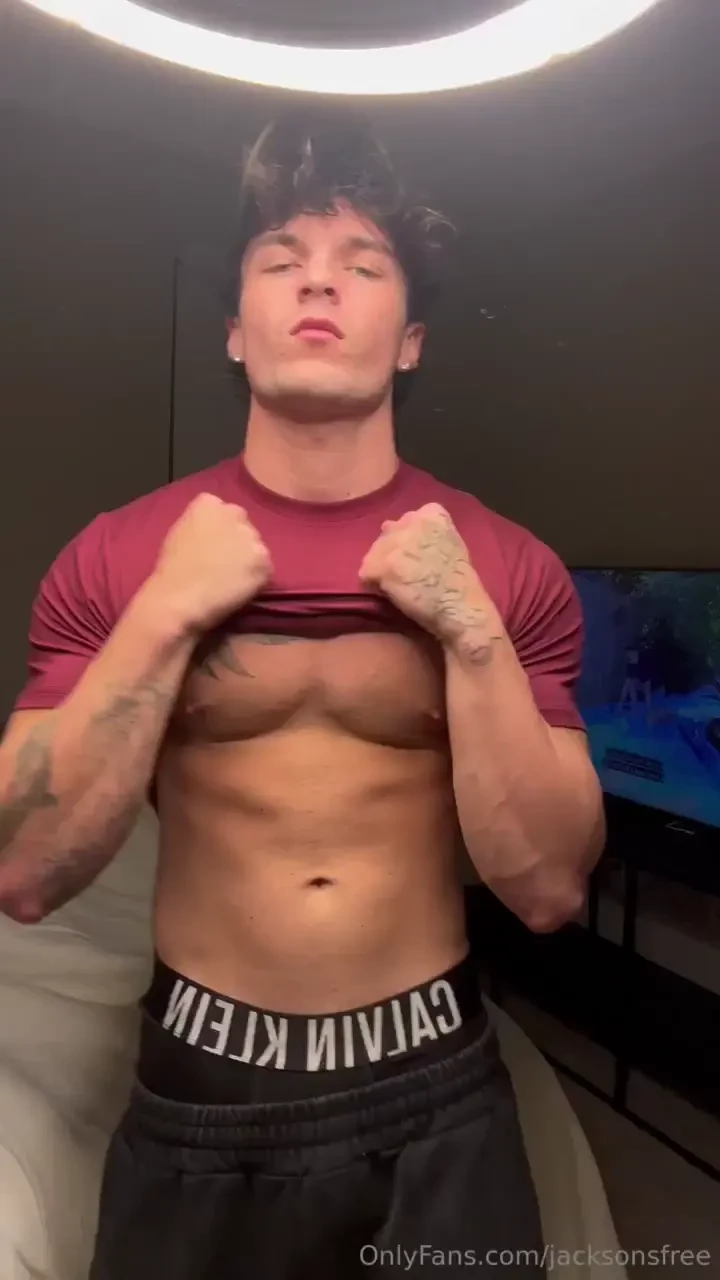 Jacksonnfelt for the nude version 