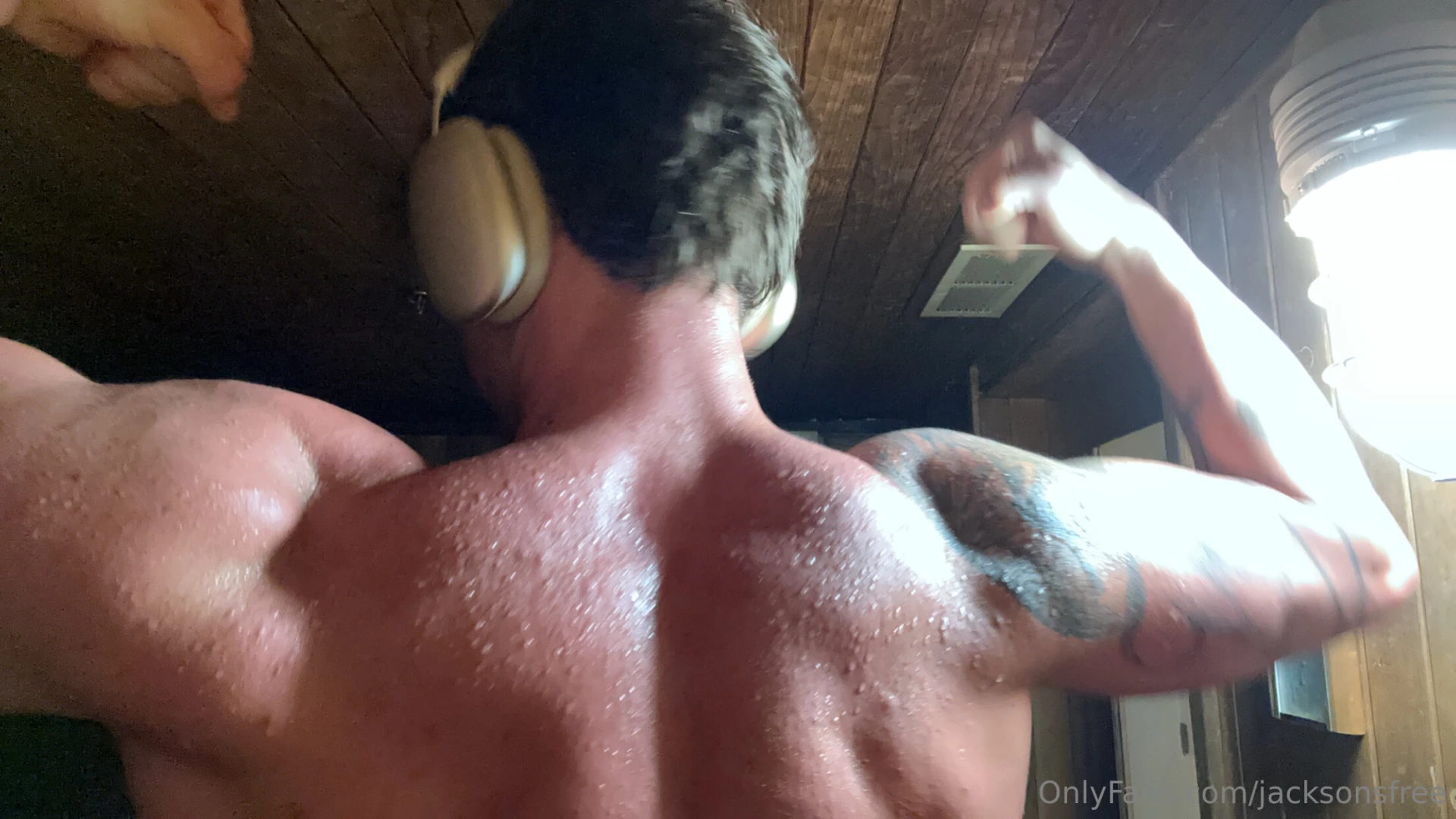 Daddy did anal last night my 7 inches went crazy over on onlyfans com 