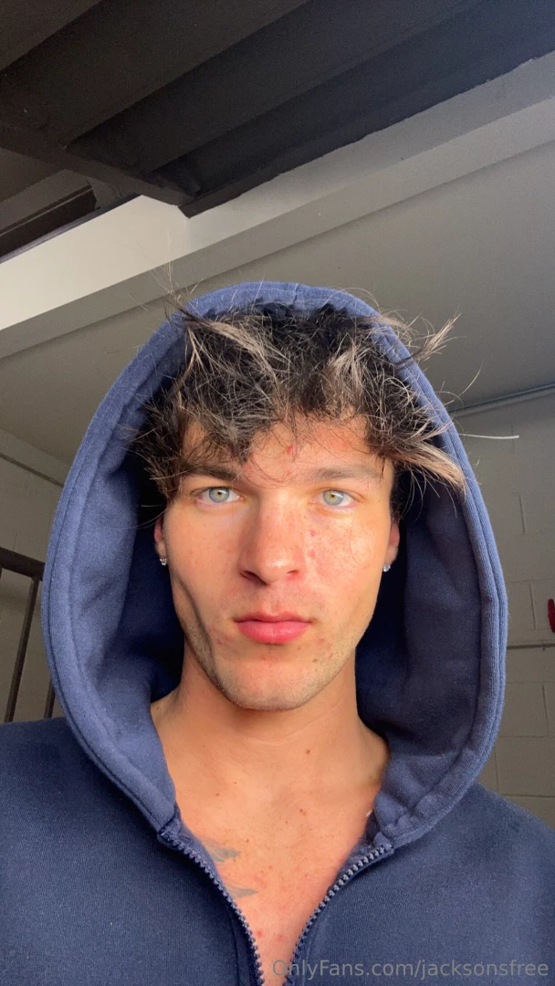 Am i sexy comment yes or no 