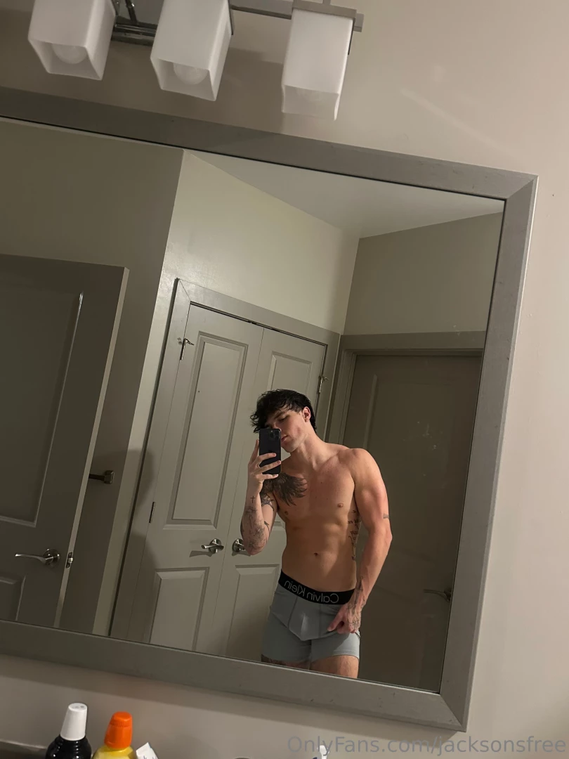 Sending my first full face xxx tape tomorrow jacksonfelt 