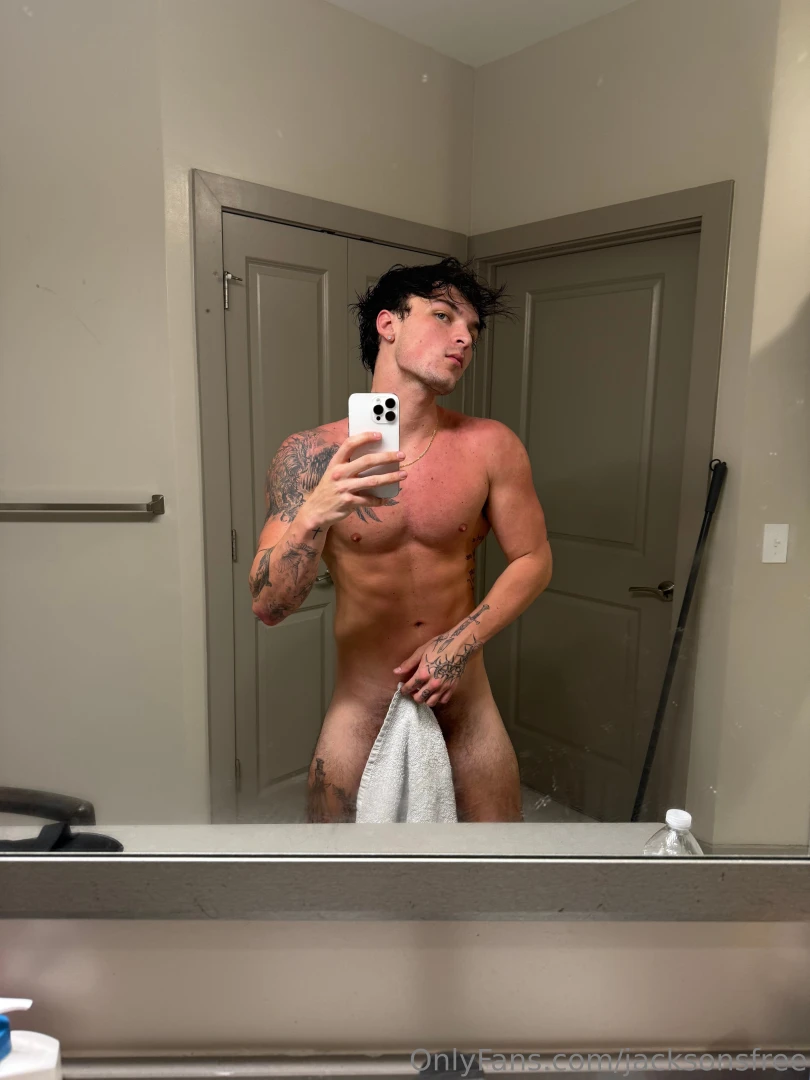 Can someone eat my ass i just want to know what it feels like plssss 