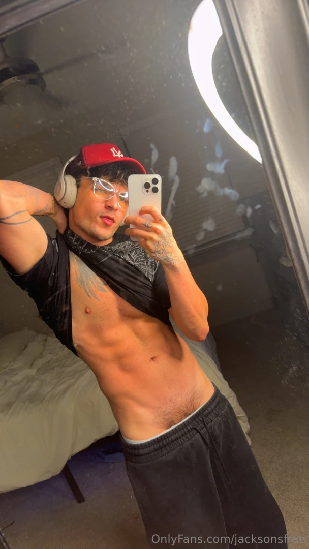 Since yall were begging me i opened 100 more spots on jacksonfelt for 