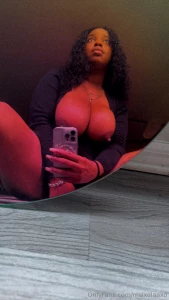 My i just woke up face goes well with my tints