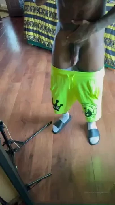 Good morning let s nut together bae watch me stroke my dick 