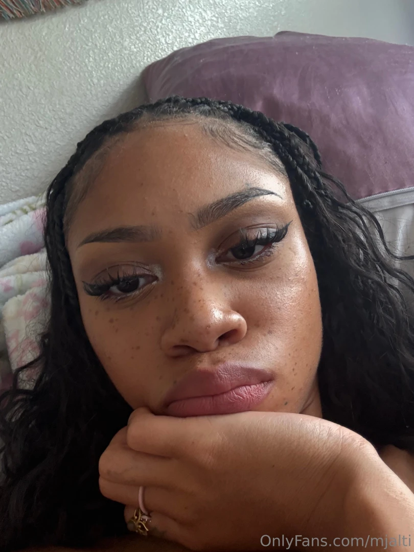 Good morning my i m sending out customs today i m sorry it just takes 