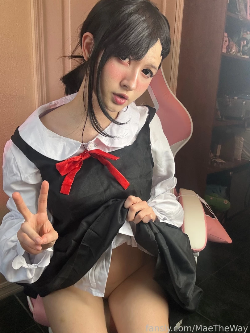 Hi guys sorry for being a bit inactive just cosplayed kobeni hope you part 7 