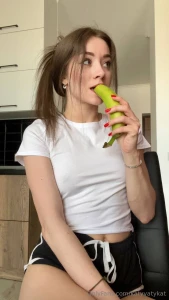 I want a hard banana too badly