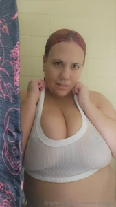 A lil photo shoot before my shower on my premium snap part 5
