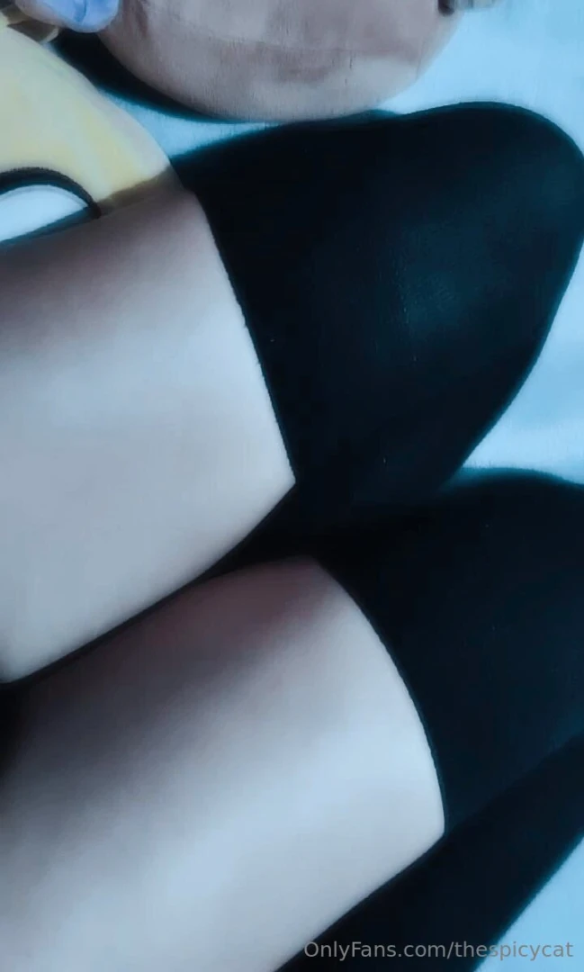 Ven pon tu cabeza en mi regazo y cu ntame todo 