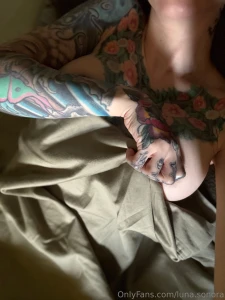 Should mommy let them out or make you wait