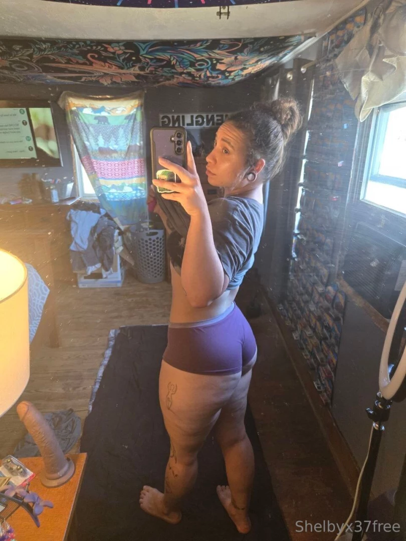Follow emmloomis her page is all inclusive with no ppv only 10 part 7 