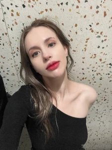Emily_04 follow my hot friend for free shycutie18 3 vip part 13