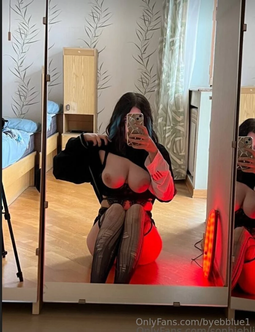 Free subscription only today sophieblissss she s so kinky for her age part 171 