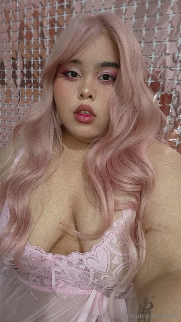 Who wants to see me shake my ass 