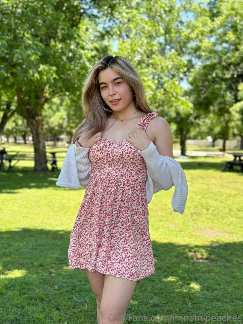 It s finally sun dress season i went to the cutest little farm today 