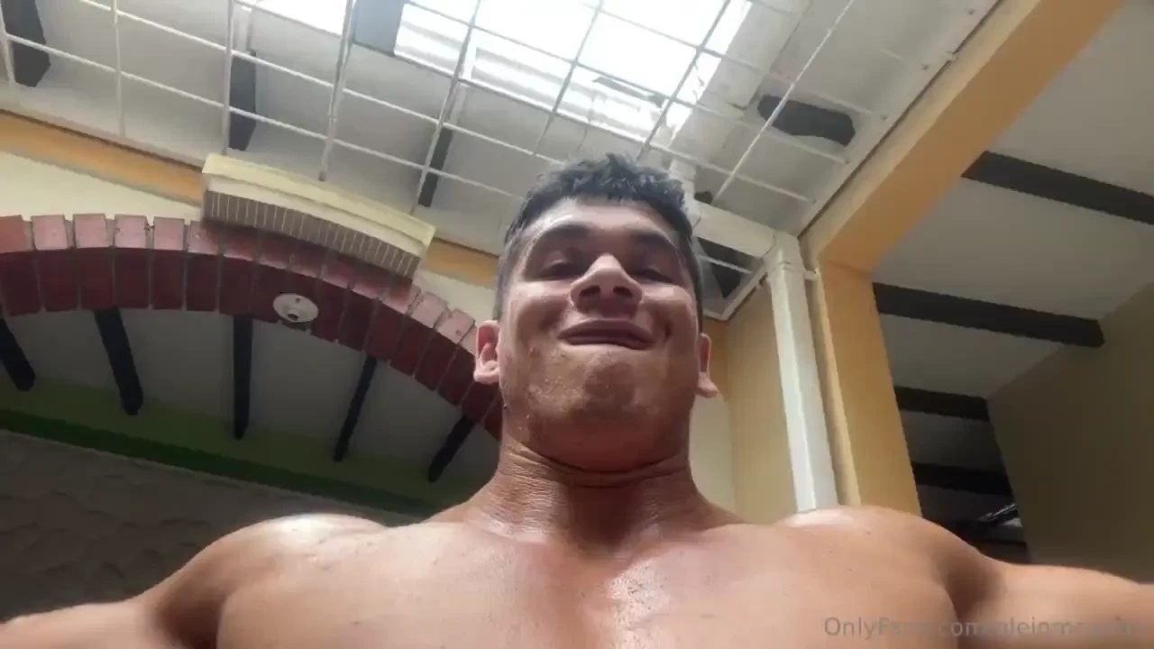 My last bulk 115 kg now i am in 102 but hard like rock i willl back to 