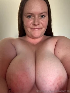 Can barely fit them in the picture hahaha tip me please