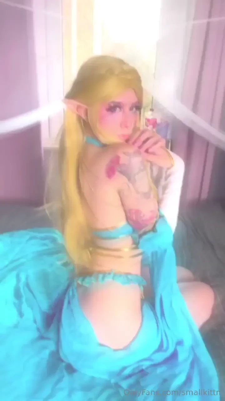 You fall asleep after playing zelda your dreams 