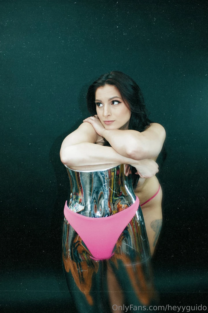 Extra photos from the new years shoot part 3 