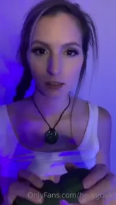 Preview of laura croft solo masturbation video now in your inboxes