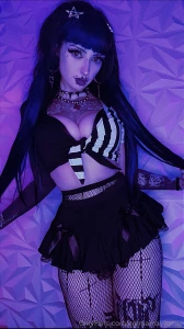 Nye sale dont miss out only 3 emmamaybyte