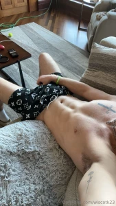 Spicy content cumming your way check your dms later