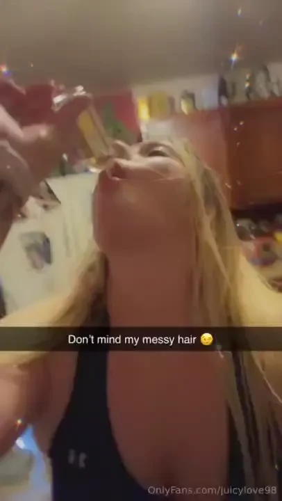 Giving head only makes me wetter 