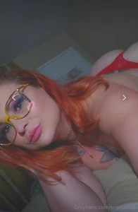 My name s alexis i m sexy thick red head dm for customs https onlyfans part 3