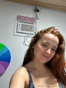 Live rn on the fan van 3-8pm eastern