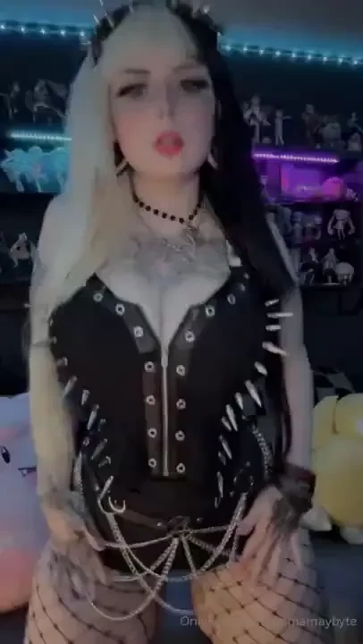 Please let me ride your face 