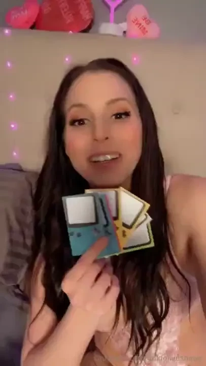 Be back in 30 minutes for the live show 