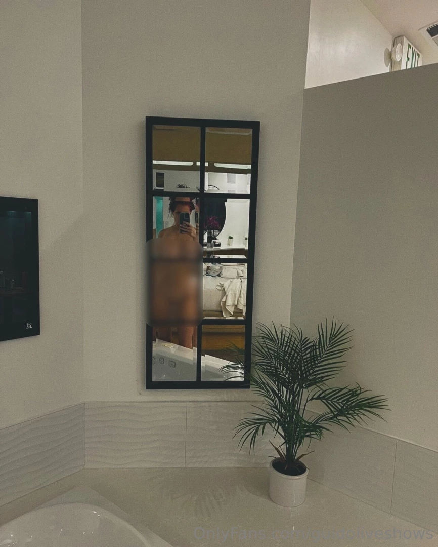 These posts are uncensored over on heyyguido 