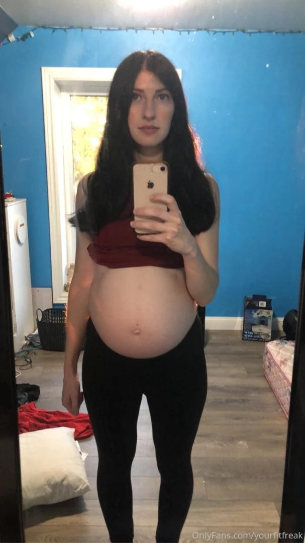 Ignore my resting bitch face but would you guys like to see more belly 