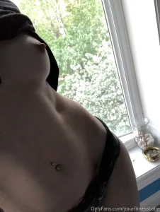 Now that my trees have leaves i feel less bad about not wearing pants