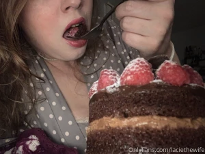 I decided to treat myself after taking some pictures just for you