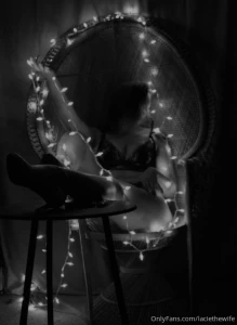 Not just nudes here i make art support my art tip your sex worker i part 2