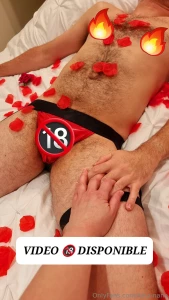 Handsome male who only expects one thing and what do you want video