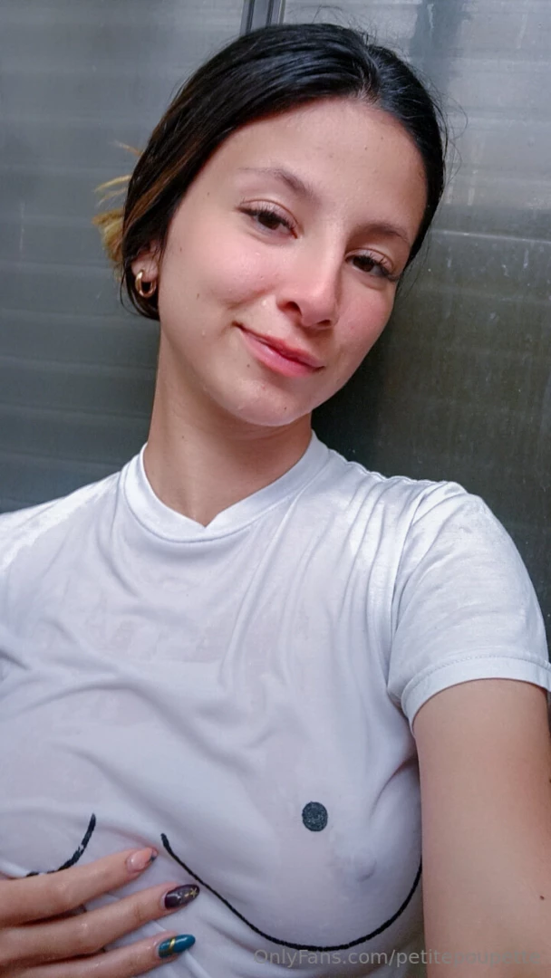 Life is for living it to the fullest and i m doing it with passion 