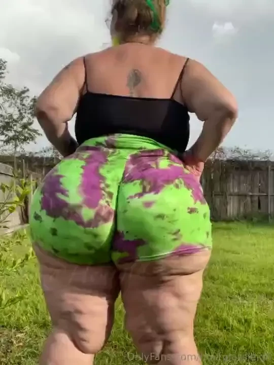 Just out there beetlejuicin in that halloween heat pt2 those are old 